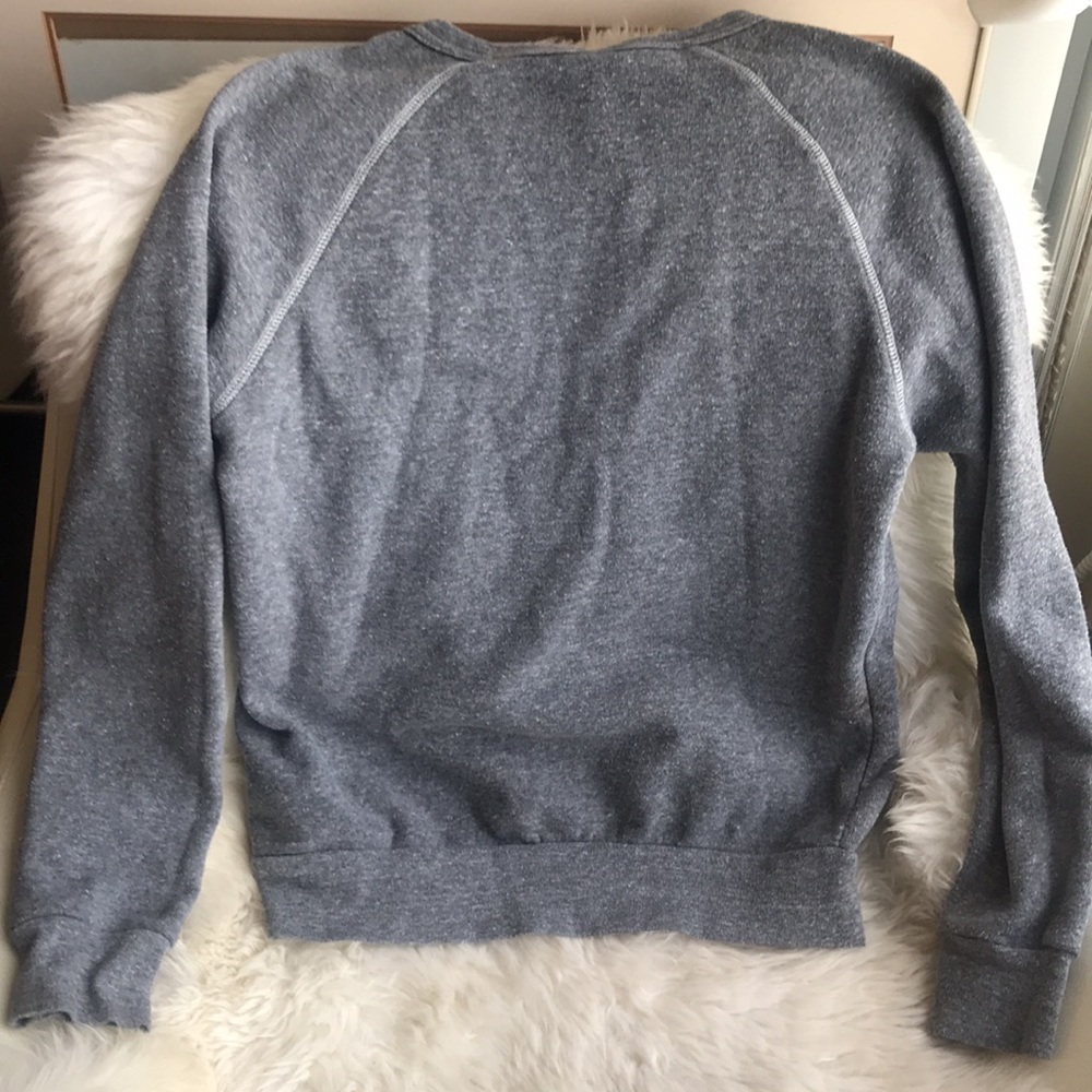 Glossier sold out sweatshirt small - Picture 5 of 5